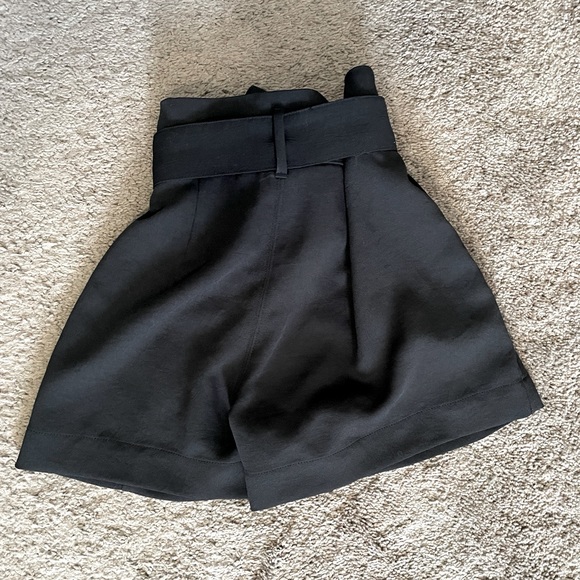 Aritzia Wilfred Tie Front Shorts - Black - 0 - Picture 3 of 3